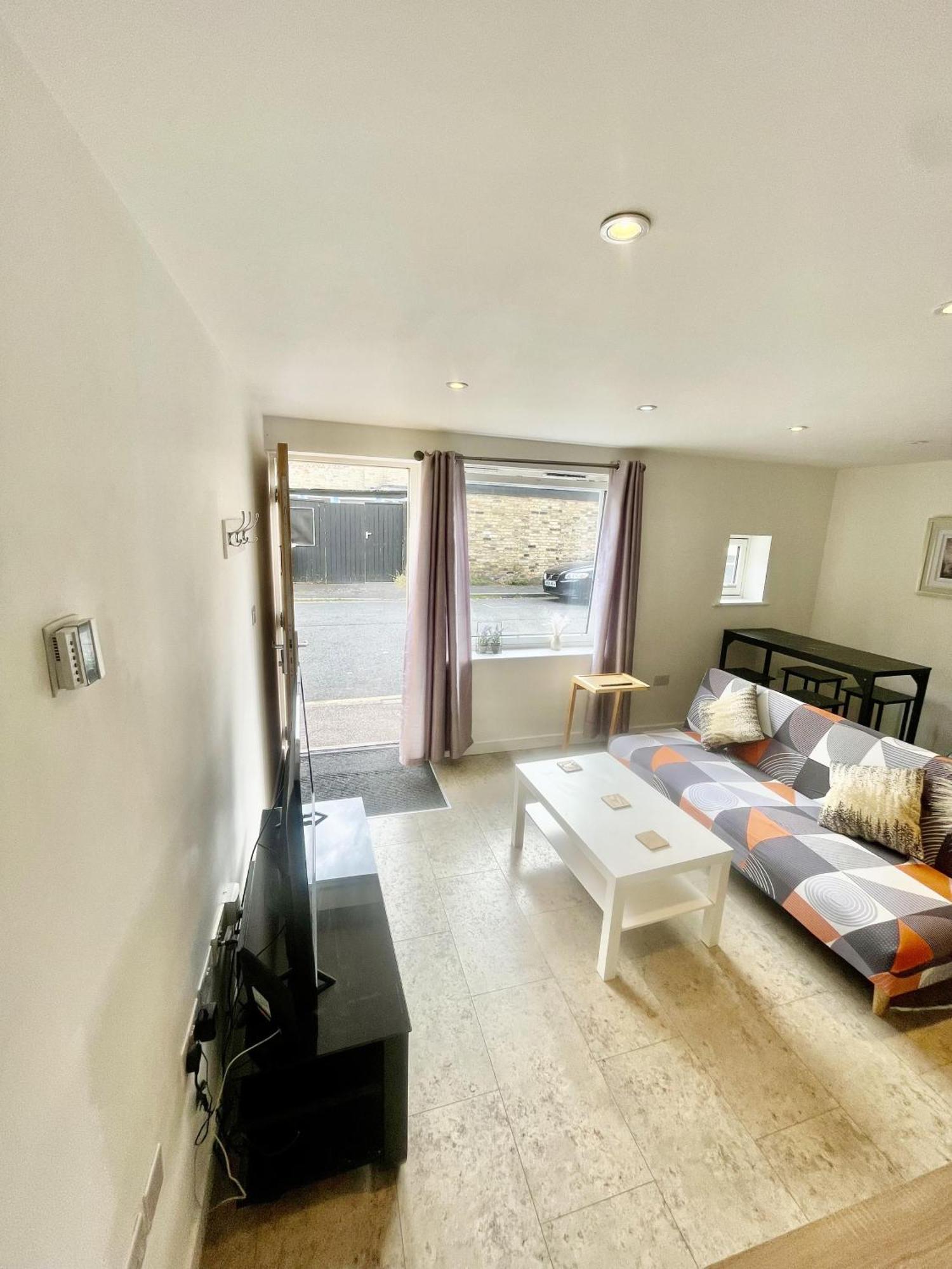 Beautiful Studio In Cambridge City Centre Exteriör bild