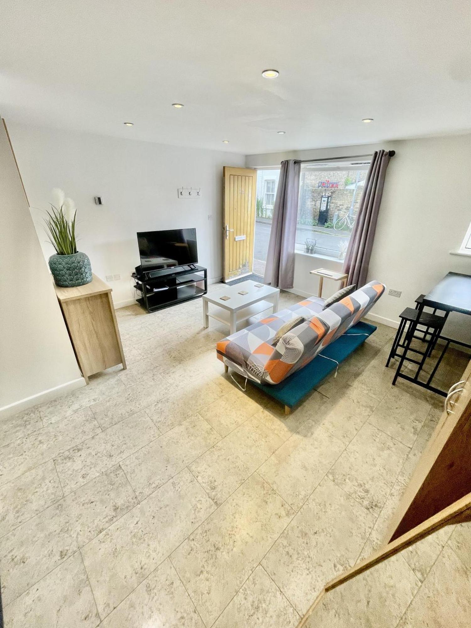 Beautiful Studio In Cambridge City Centre Exteriör bild